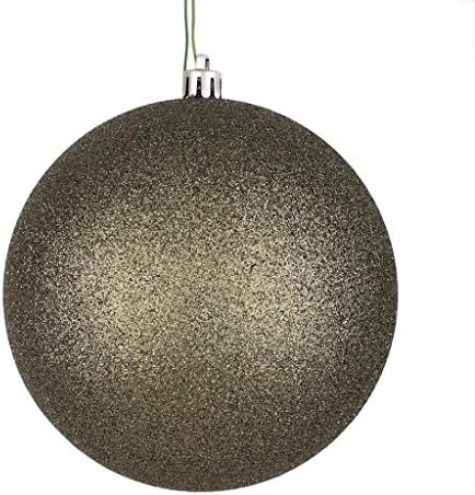 Викерман 12 украсен украс на топчеста топка од ковано железо.